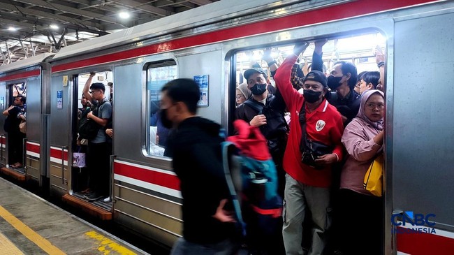 Efek Chaos Semalam, KRL Lintas Bogor Ditambah 13 Perjalanan per Hari