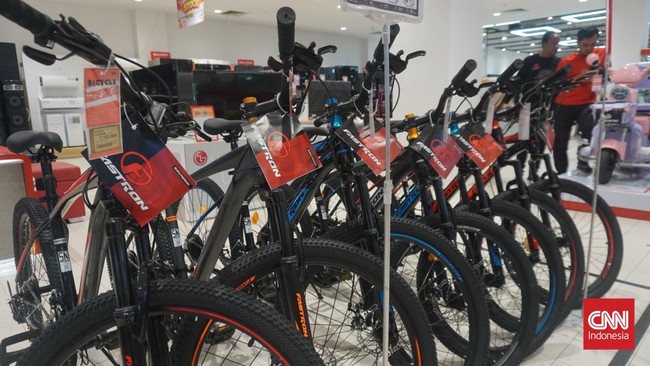Selama gelaran Transmart Full Day Sale, sepeda diskon hingga 60% + 20% jadi cuma Rp1 juta berlaku di semua gerai se-Indonesia.