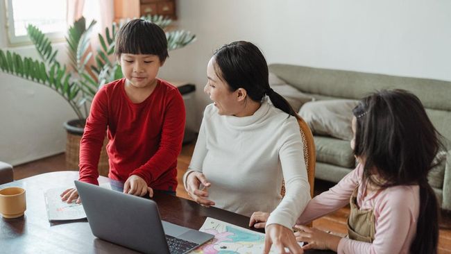Jangan Ucap ‘Hati-hati’ Saat Mengingatkan Anak, Ini 5 Kalimat Pengganti yang Bisa Digunakan