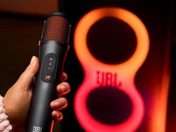 JBL Rilis Mic Mini dan EasySing Mics, Ubah Speaker Jadi Karaoke AI