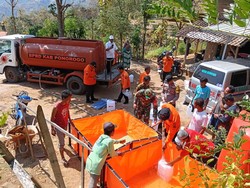 Kekeringan Meluas di Ponorogo, BPBD Salurkan 31.000 Liter Air Bersih