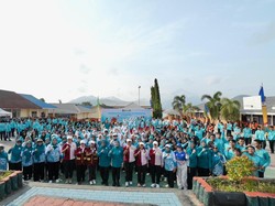 Kunjungi SMAN 2 Ternate, Tri Tito Imbau Siswa Terapkan Pola Hidup Sehat