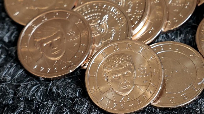 Koin US$ 1 Bergambar Donald Trump Ludes Terjual