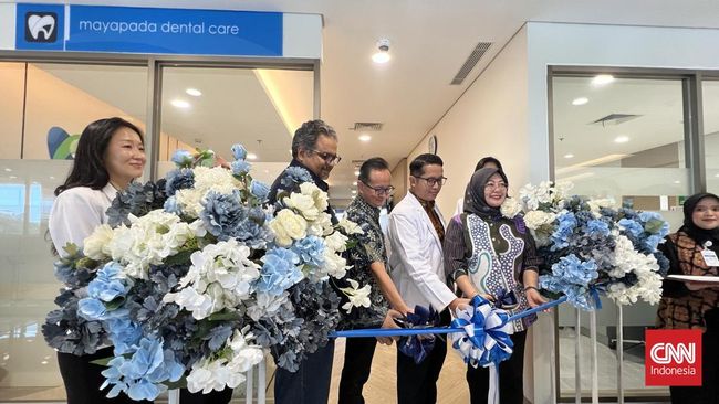 Peluncuran Mayapada Dental Care di Jakarta, Jumat (4/9).