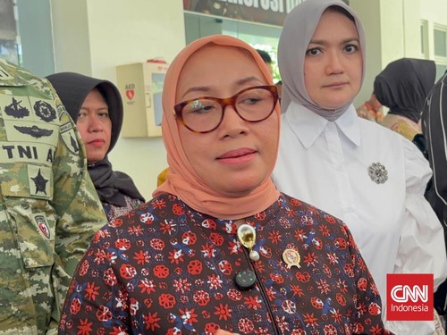 Menteri Pemberdayaan Perempuan dan Perlindungan Anak (PPPA) Arifatul Choiri Fauzi atau Arifah mengungkapkan sejumlah santri Pondok Pesantren Manbaul Hikam, Sidoarjo, Jawa Timur, mengalami trauma usai menjadi korban keracunan menu Makan Bergizi Gratis