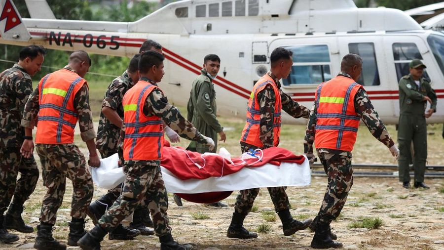 Operasi penyelamatan sedang berlangsung di Nepal menyusul banjir bandang dan tanah longsor di Nuwakot, Nepal, Jumat (4/9/2026). (REUTERS/Athit Perawongmetha) Operasi penyelamatan sedang berlangsung di Nepal menyusul banjir bandang dan tanah longsor di Nuwakot, Nepal, Jumat (4/9/2026). (REUTERS/Athit Perawongmetha)