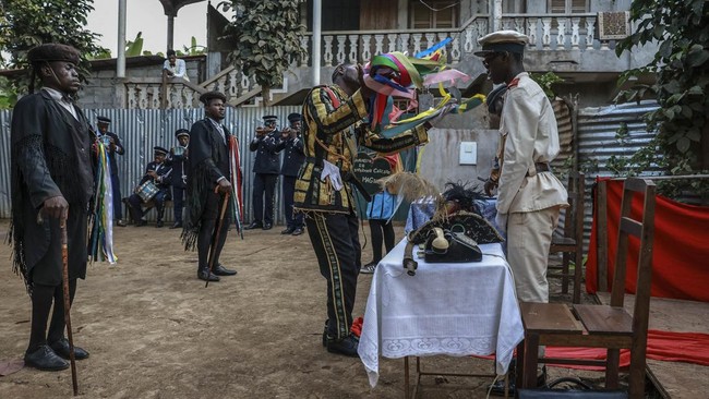 Characters from Boa Morte theatre troupe give a performance of Tchiloli, in Boa Morte near Sao Tome, capital of Sao Tome and Principe, on August 8, 2026. For several hours, in a courtyard between several houses in the commune of Boa Morte, in the nor
