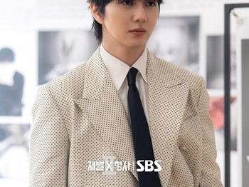 Di musim kedua ini, Yoo Seung Ho memerankan Yoo Sung Won, putra bungsu dari grup media sekaligus pematung ternama dunia yang memiliki reputasi internasional./ Foto: instagram.com/sbsdrama.official