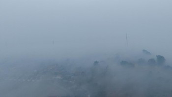 Kabut Asap Dampak Karhutla di Palembang