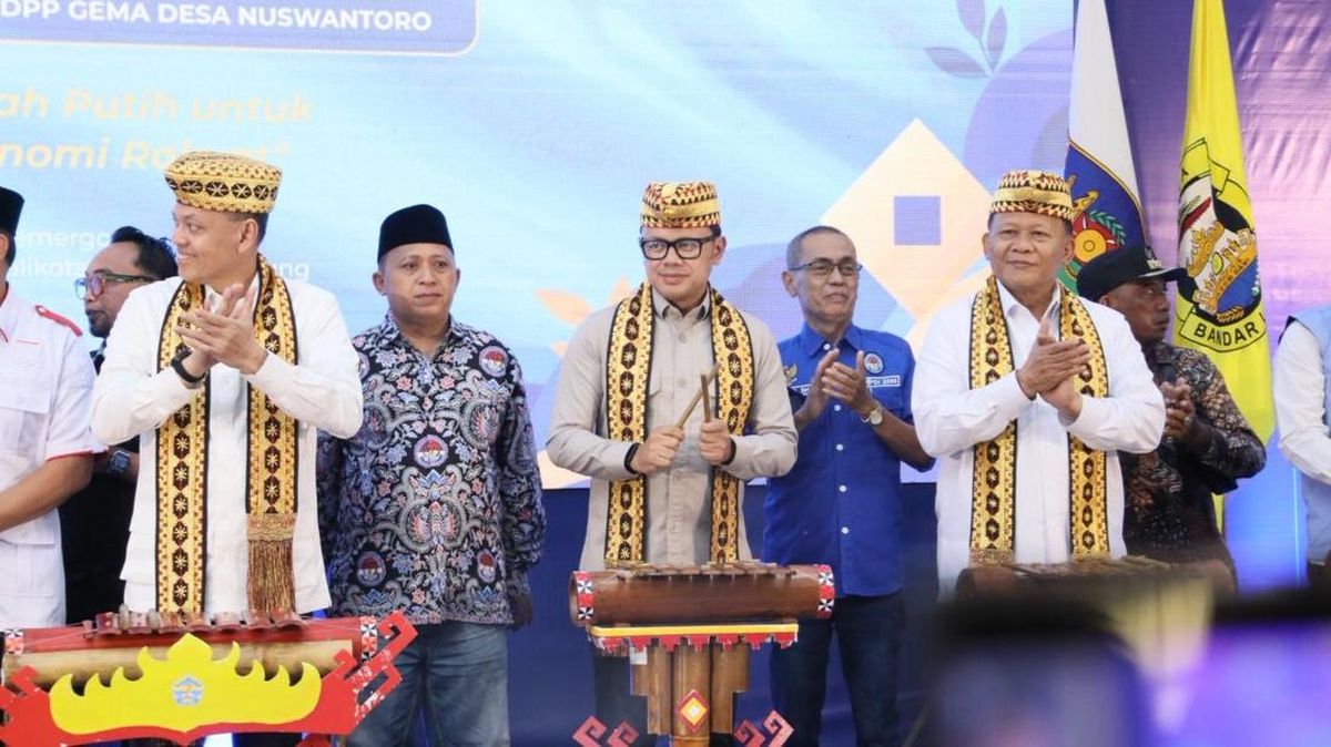 Wamendagri Dorong KDKMP Jadi Pusat Layanan Ekonomi Desa Terintegrasi