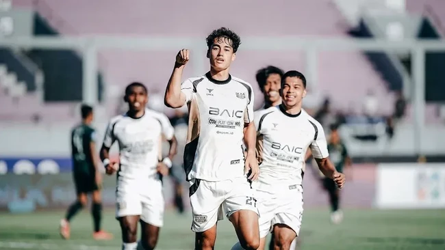 Rafael Struick. Dok iLeague