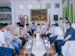 Walkot Pekanbaru Ajak Ulama & Santri Doakan RI Terbebas dari Karhutla