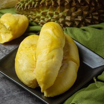 Jangan Kalap! Ini 5 Efek Samping yang Bisa Terjadi Akibat Makan Durian Terlalu Banyak