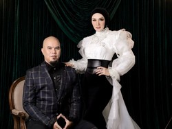 Momen Langka Mulan Jameela Pemotretan Bareng Ahmad Dhani, Tampil Serasi