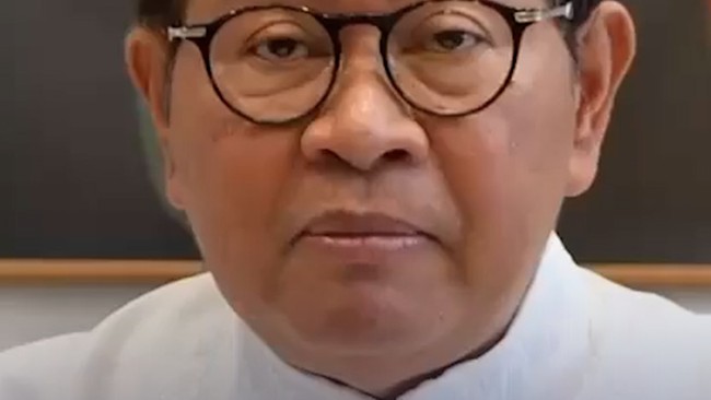 Pramono Anung Minta Warga Jakarta Tetap Waspada Hadapi Abu Vulkanik