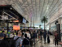 Diperpanjang, Bandara Soetta Ditutup hingga Pukul 13.30 WIB