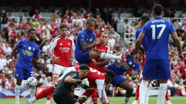 Soccer Football - Premier League - Arsenal v Chelsea - Emirates Stadium, London, Britain - September 6, 2026 Arsenal's Riccardo Calafiori scores a goal before it was disallowed following a VAR review Action Images via Reuters/Paul Childs