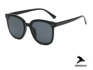 Mata Perih Kena Abu di Luar? Kacamata Ini Bisa Bantu