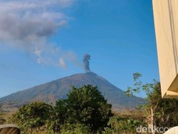 Erupsi Gunung Ile Lewotolok Berlanjut, Meletus Lagi Sore Ini