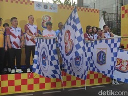 Ketua PSMTI Jalan Pagi Bareng 3.000 Peserta Chairy Walk & Health Day 2026