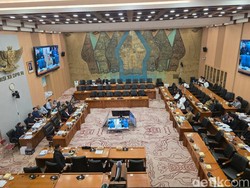 Momen Komisi XII DPR Usir Perwakilan Jababeka di Rapat
