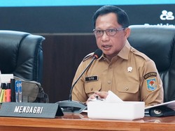 Mendagri Ingatkan Pemda di NTT Segera Salurkan Bantuan Gempa untuk Warga