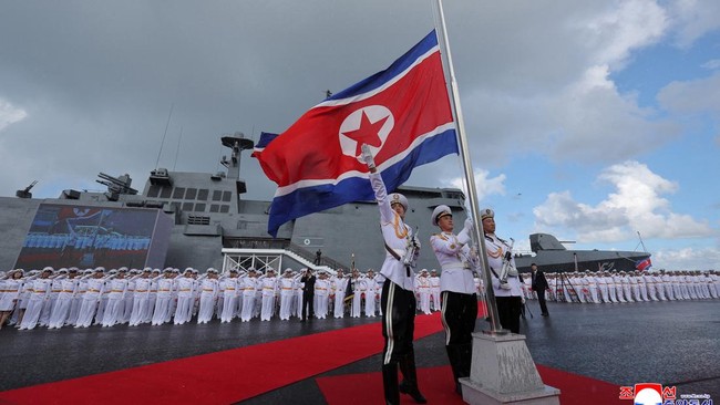 Kim Jong Un Pamer Senjata Baru "Kang Kon", Beratnya 5.000 Ton