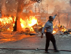 Kebakaran di Pasar Kayen Pati