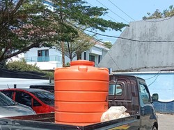 PDAM Makassar Siapkan 6 Pikap Pasok Air Bersih ke Lorong-Lorong Sempit