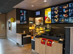 Keren! 50 Tahun Kerja di McDonalds, Pria Ini Kini Punya 6 Restoran