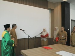 Lantik Pj Sekda Baru, Wabup Lombok Barat Minta ASN Berani Koreksi Pimpinan