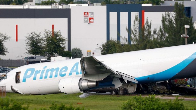 A view of an Amazon Prime Air cargo plane that airport officials said overran a runway at Miami International Airport, in Miami, Florida, U.S., September 6, 2026. REUTERS/Marco Bello