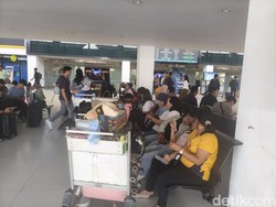 Pesawat Batal Terbang, Rombongan Asal Kalteng Terlunta-lunta di Surabaya