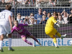 Anak Ronald Koeman Bikin Sejarah di Eredivisie: Main Jadi Kiper, Cetak 2 Gol!