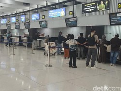 Video: Menhub Jamin Refund Tiket Pesawat 100% Imbas Abu Vulkanik
