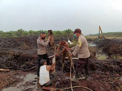 Lagi! Sumur Bor Dibangun di Muara Pawan Ketapang