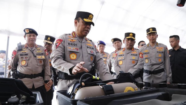 Wakapolri Komjen Pol. Dedi Prasetyo hadir mewakili Kapolri Jenderal Polisi Listyo Sigit Prabowo dalam apel yang digelar di Cikeas, Jawa Barat, Senin (7/9/2026).