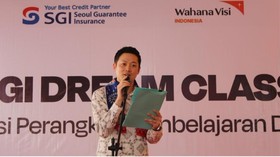 WVI dan SGI Donasi Perangkat Digital di 3 Sekolah Jakarta Utara