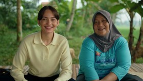 Agensi Rumah Tangga resmi tayang di bioskop pada 10 September 2026. Film drama komedi yang dibintangi Enzy Storia dan Afgansyah Reza ini juga diwarnai oleh kehadiran berbagai komika.