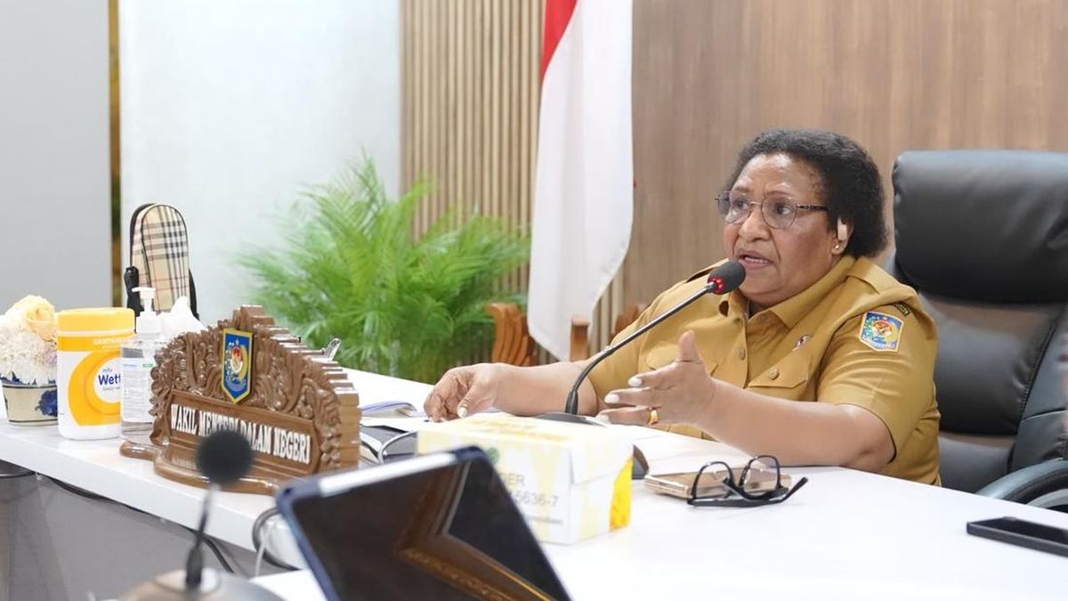 Wamendagri Tagih Komitmen 26 Pemda Papua soal Pencairan Otsus Tahap II