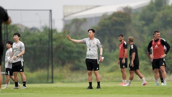 Latihan Persija Jakarta Jelang Melawan Persib Bandung