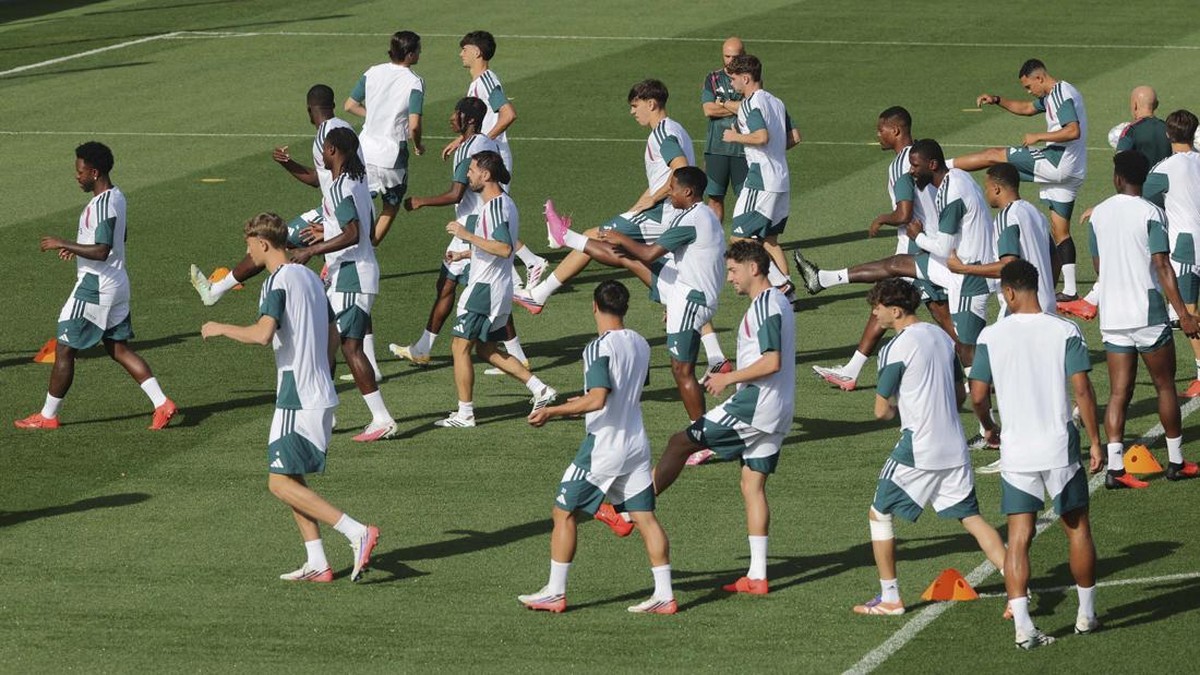 Real Madrid players attend a training session at the Ciudad Real Madrid training ground in Madrid on September 7, 2026 ahead of the UEFA Champions League first round day 1 football match between Real Madrid and Inter Milan. (Photo by Thomas COEX / AF