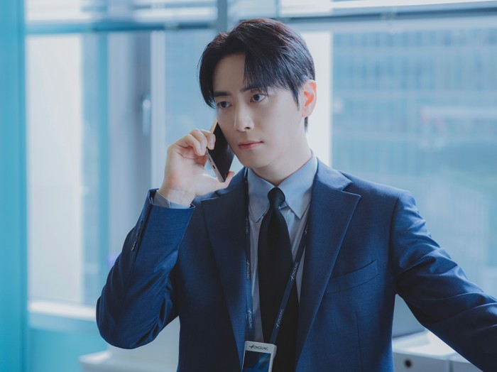 Lee Jun Hyuk ceritakan tentang karakternya sebagai Gong Eun Tae dalam The Ordinary Jackpot, yang tiba-tiba mendapatkan hadiah utama lotre sebesar 1,3 miliar won.