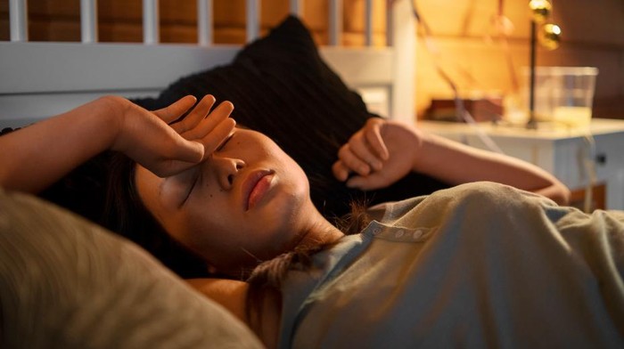 Manfaat Tidur dalam Kondisi Gelap dan Trik agar Tidur Tetap Nyenyak