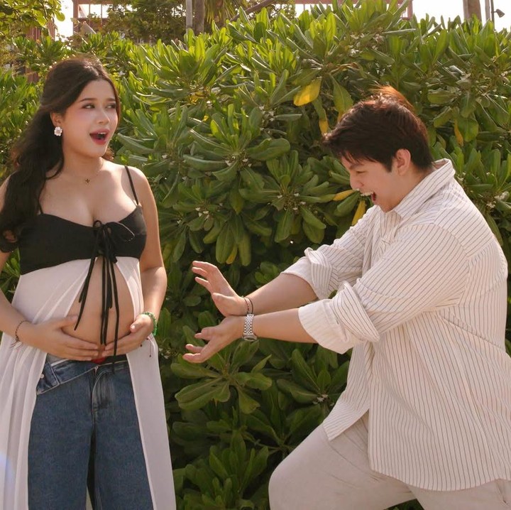 <p>Pengumuman kehamilan menjadi momen istimewa bagi Brisia Jodie dan Jonathan Alden. Keduanya kini tidak hanya menjalani peran sebagai pasangan suami istri, tetapi juga akan segera menjadi orang tua. (Foto:@brisiajodie96)</p>