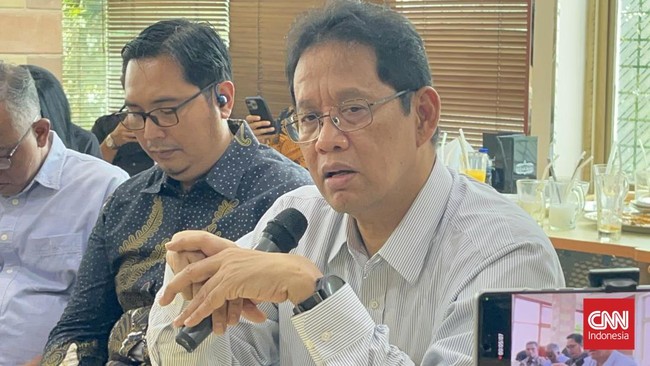Menteri Keuangan Purbaya Yudhi Sadewa saat ditemui wartawan di wilayah Sunter, Jakarta Utara, Selasa (8/9).