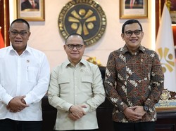Setahun Menjabat, Menteri P2MI Perkuat Pelindungan & Genjot Kualitas PMI
