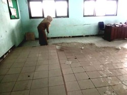 SMPN Larangan 4 Brebes Kena Abu Vulkanik Anak Krakatau, Pelajaran Tetap Jalan
