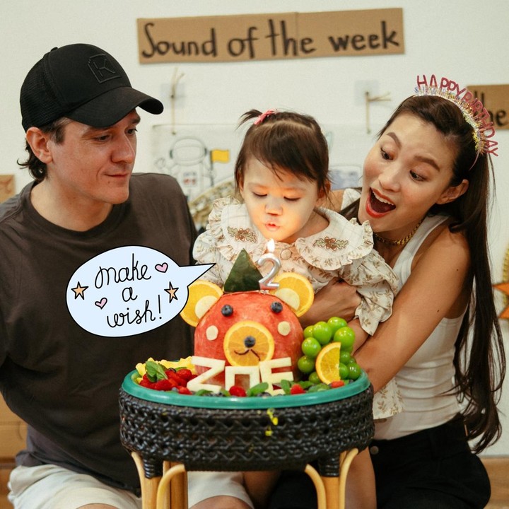 <p>Presenter Patricia Gouw dan suaminya Daniel Bertoli dikaruniai seorang anak perempuan bernama Zoe Harper Bertoli, pada 28 Agustus 2024. Belum lama ini, Zoe merayakan ulang tahun ke-2, Bunda. (Foto: Instagram @zoebertoli/ @patriciagouw)</p>