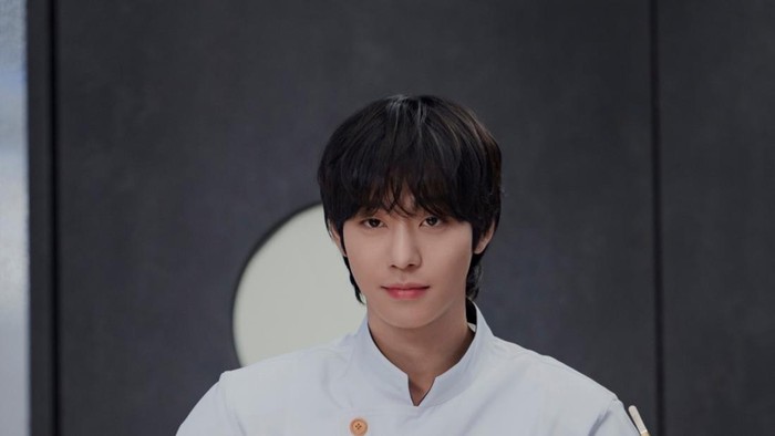 Ahn Hyo Seop Bertransformasi Jadi Chef di Drakor Baru, Intip Potretnya!